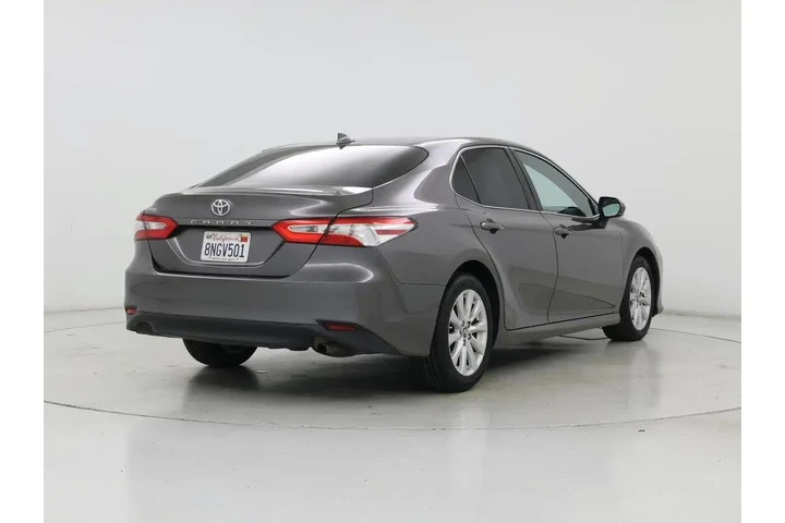$17998 : Toyota Camry 2019 LE 4dr Sed image 8