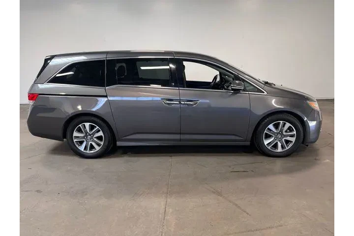 $12564 : Honda Odyssey 2014 Touring 4 image 2