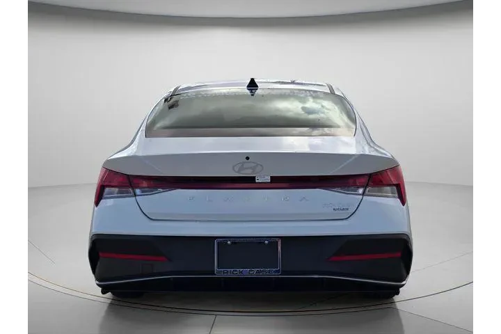 $25383 : Hyundai ELANTRA Hybrid 2025 image 4