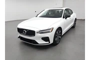 $26998 : Volvo S60 2022 AWD B5 Moment thumbnail