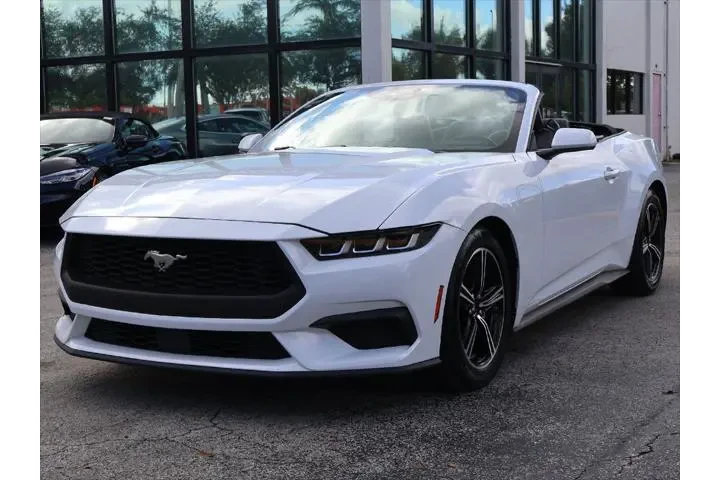 $26995 : Ford Mustang 2024 EcoBoost 2 image 8