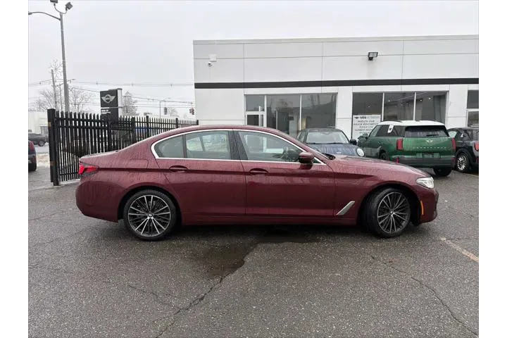 $37495 : BMW 5 Series 2023 AWD 530i x image 7