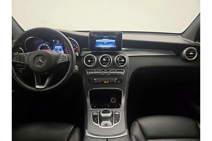 $18998 : Mercedes-Benz GLC 2018 GLC 3 image 9