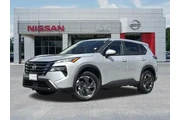 Nissan Rogue 2025 SV 4dr Cro