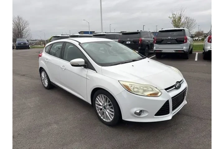 $6000 : Ford Focus 2012 SEL 4dr Hatc image 1