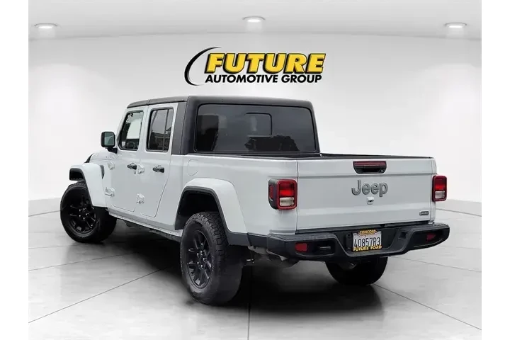 $33488 : Jeep Gladiator 2023 4x4 Over image 6