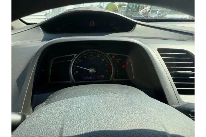 $5899 : Honda Civic 2008 LX 4dr Seda image 8