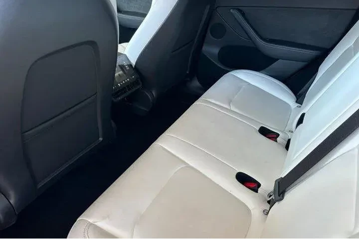 $35700 : Tesla Model Y 2023 AWD Perfo image 7