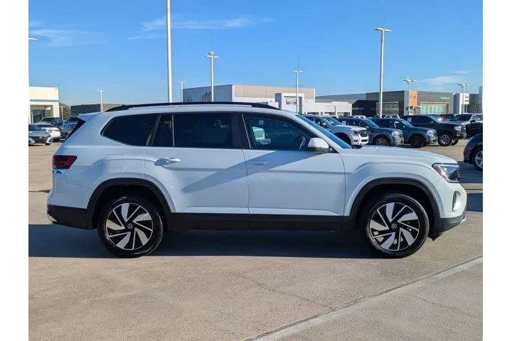 $34400 : Volkswagen Atlas 2025 SE 4dr image 2