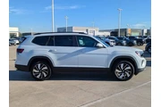 $34400 : Volkswagen Atlas 2025 SE 4dr thumbnail
