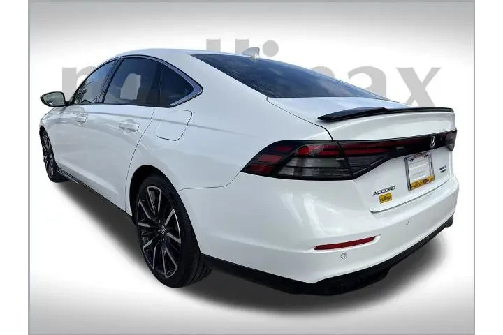 $28900 : Honda Accord Hybrid 2024 Tou image 9