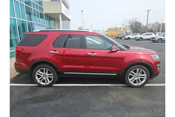 $13501 : Ford Explorer 2016 AWD Limit image 8