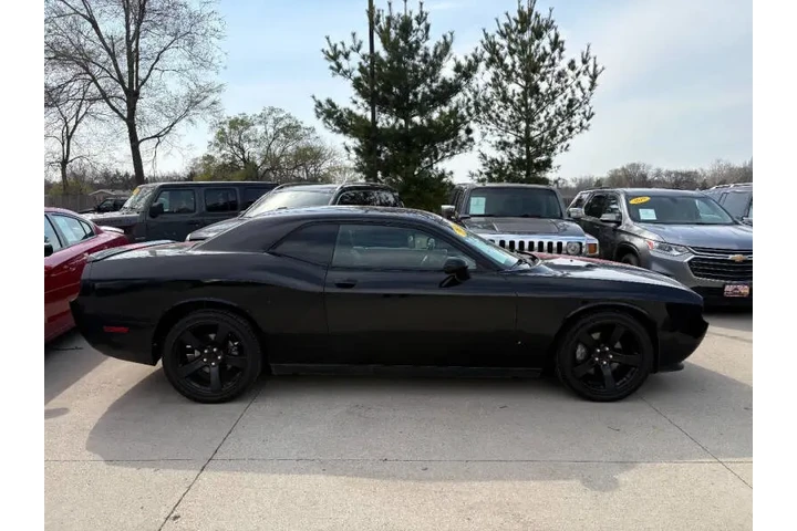 $12950 : 2014 Challenger SXT Plus image 5
