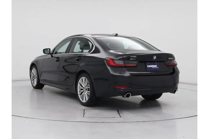 $28998 : BMW 3 Series 2024 AWD 330i x image 2