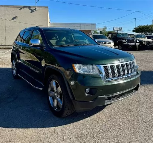 $9500 : 2011 Grand Cherokee Overland image 1