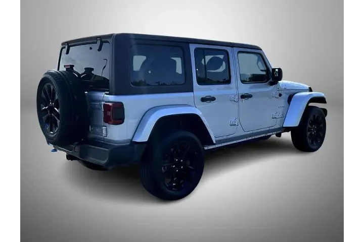 $30797 : Jeep Wrangler 2023 4x4 Sahar image 5