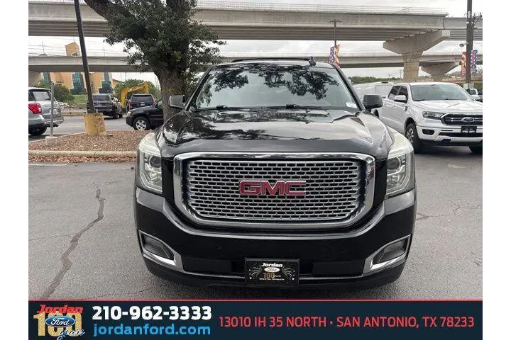 $19792 : GMC Yukon 2015 4x4 Denali 4d image 2