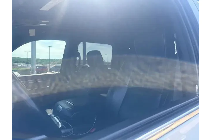 $28595 : Ram 1500 2017 4x4 Laramie Li image 6