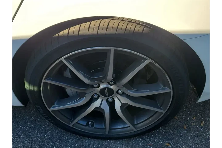 $34955 : Genesis G70 2025 2.5T Standa image 8