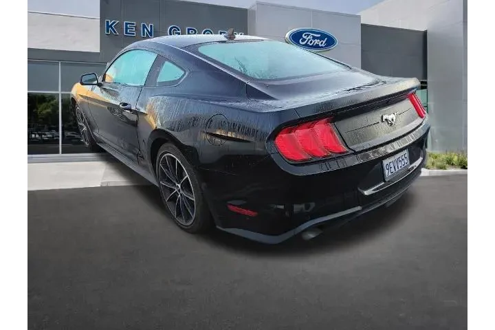$28150 : Ford Mustang 2022 EcoBoost 2 image 3