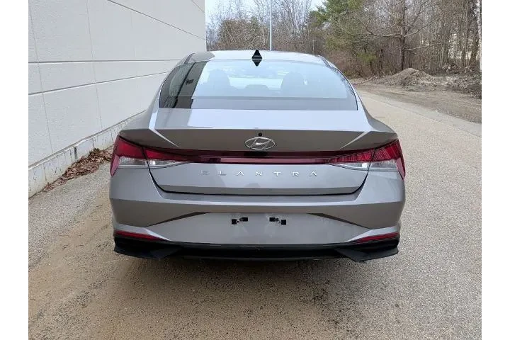 $15695 : Hyundai ELANTRA 2021 SEL 4dr image 8