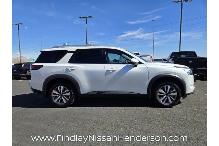 $35749 : Nissan Pathfinder 2025 SL 4d image 7