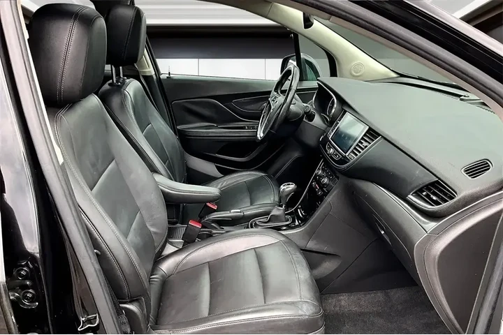 $12869 : Buick Encore 2019 AWD Essenc image 7