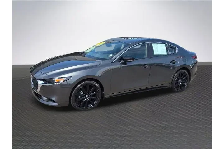 $25888 : Mazda Mazda3 Sedan 2025 2.5 image 2