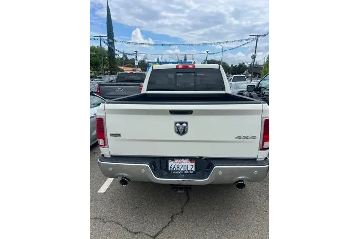 $24988 : Ram 1500 2018 4x4 Laramie 4d image 3