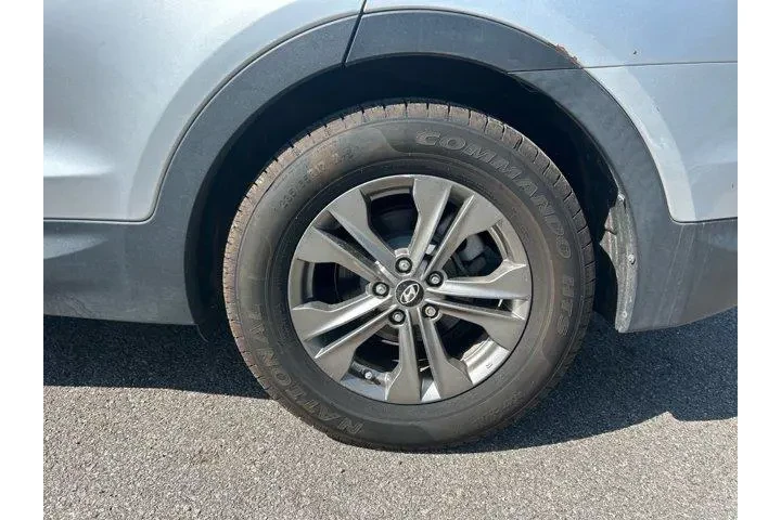 $9490 : Hyundai SANTA FE Sport 2014 image 9