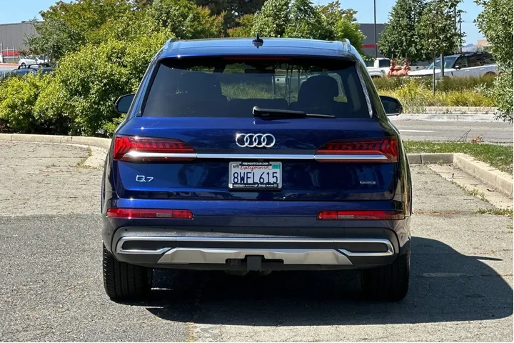 $29988 : Audi Q7 2021 AWD quattro Pre image 1