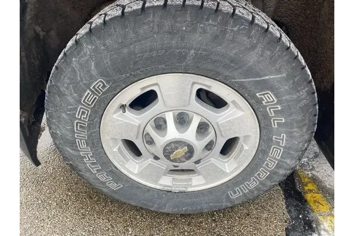 $33900 : Chevrolet Silverado 2500HD 2 image 10