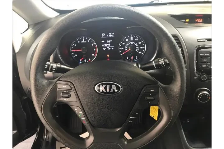 $14789 : Kia Forte 2017 LX 4dr Sedan image 7