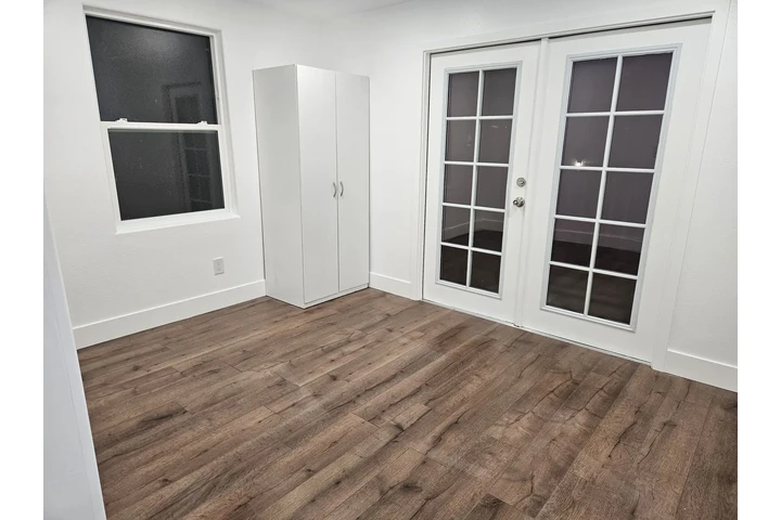 $2500 : Renta Departamento (Anaheim) image 3