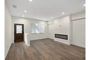$1860 : The Amazing house with all the thumbnail