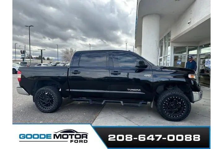 $39999 : Toyota Tundra 2019 4x4 SR5 4 image 4