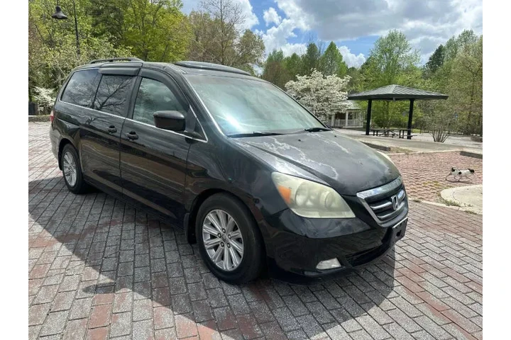 $2300 : 2007 Odyssey Touring w/DVD w/ image 5