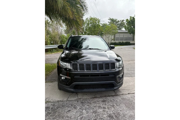 $7700 : 2018 Jeep Compass Altitude image 1