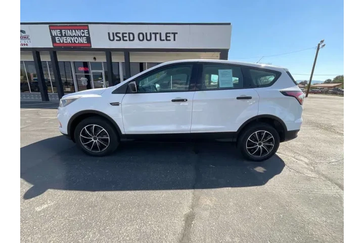 2018 Escape S image 5