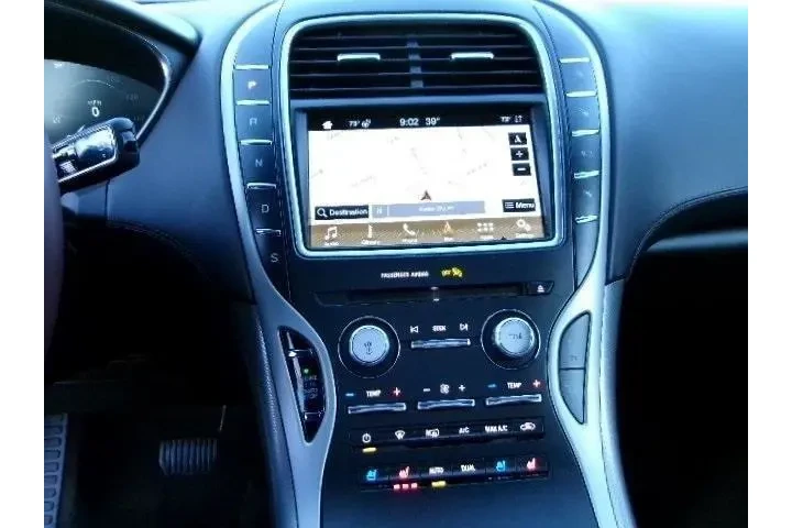 $28880 : Lincoln Nautilus 2019 AWD Bl image 9