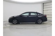 $17998 : Kia Forte 2023 LXS 4dr Sedan thumbnail