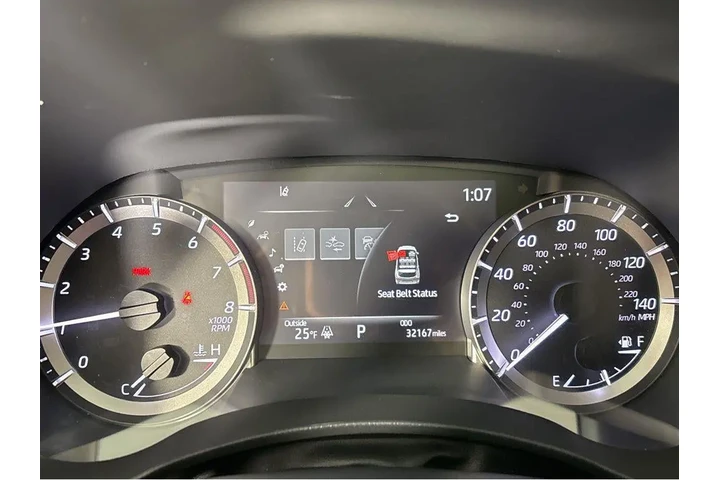 $38140 : Gold Certified2023 Highlander image 5