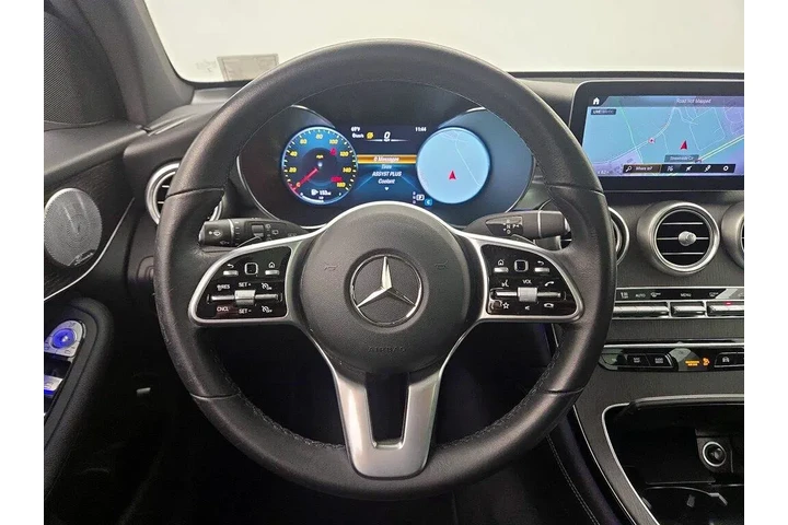 $27998 : Mercedes-Benz GLC 2020 GLC 3 image 10