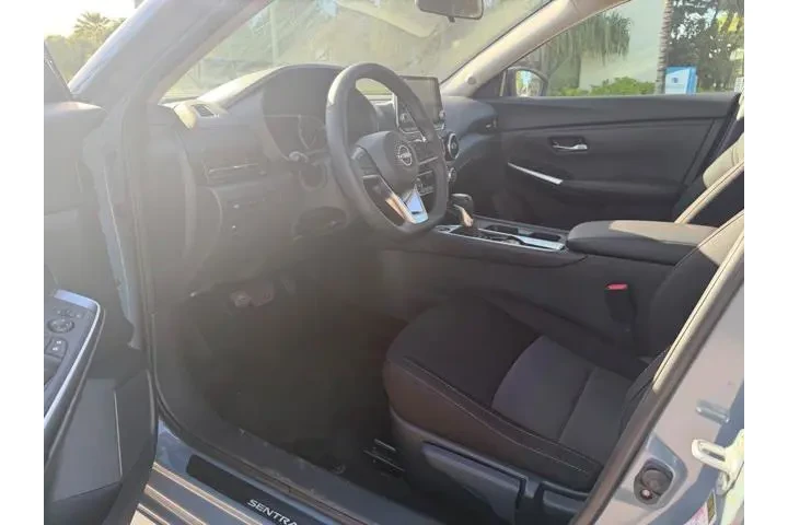 $25162 : Nissan Sentra 2024 SR 4dr Se image 6