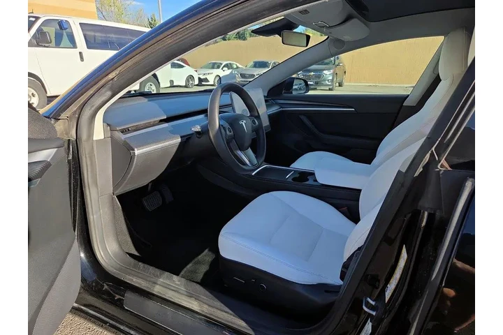 $27998 : Tesla Model 3 2022 AWD Long image 10
