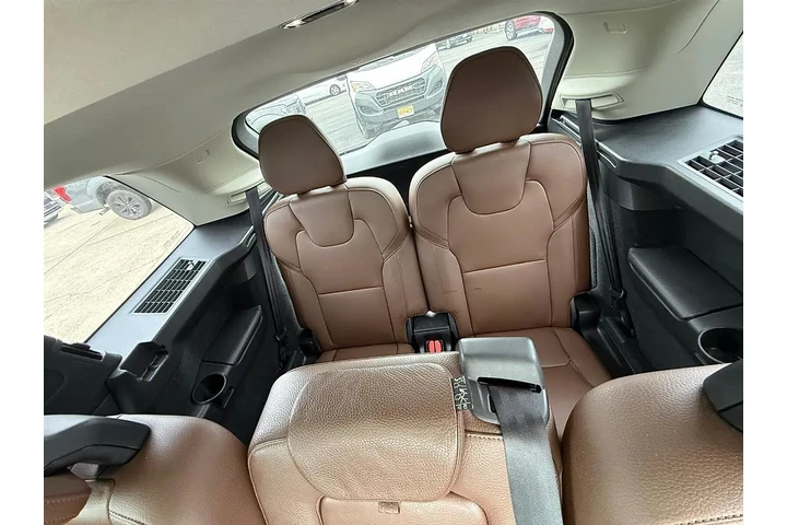 $21900 : 2019 XC90 T6 Momentum AWD image 7