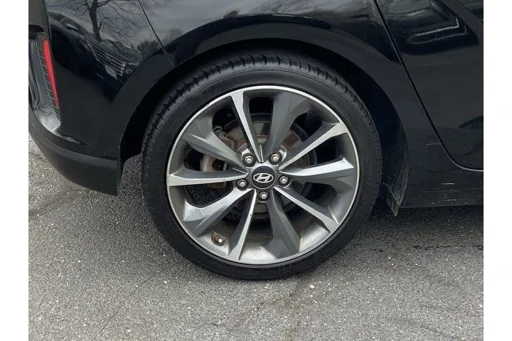 $12487 : Hyundai VELOSTER 2019 3dr Co image 10