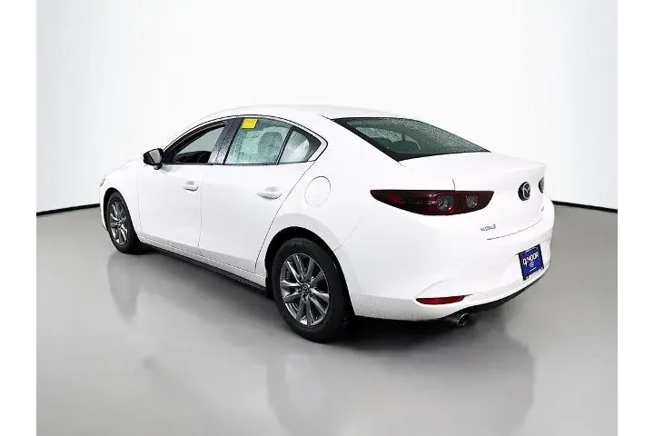 $16250 : Mazda Mazda3 Sedan 2020 Base image 5