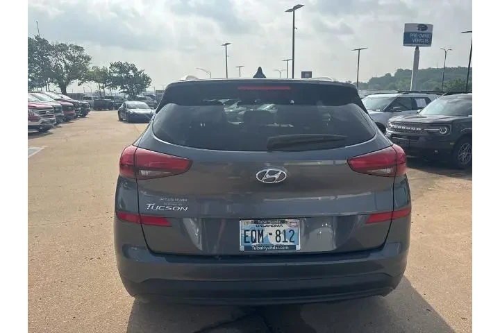 $17495 : Hyundai TUCSON 2021 Value 4d image 3