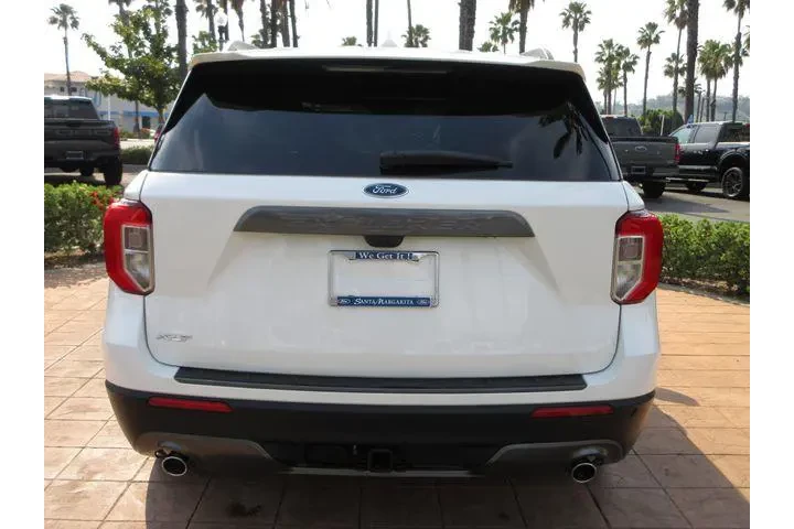 $29950 : Ford Explorer 2023 XLT 4dr S image 3